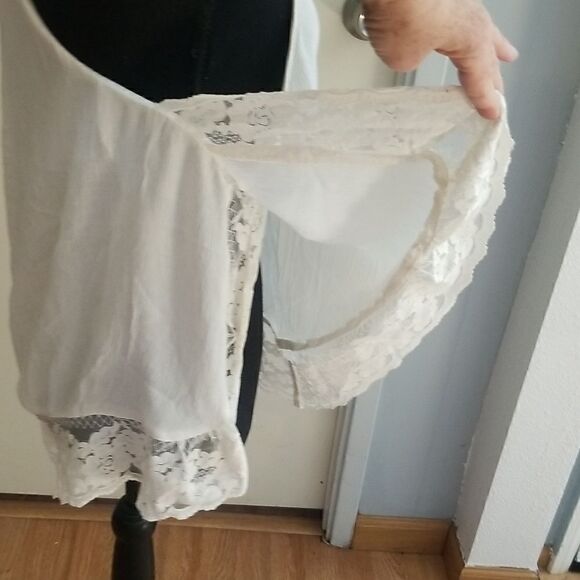 Intimately Free People Ivory  Top Sz medium pre-owned GC - Picture 4 of 13
